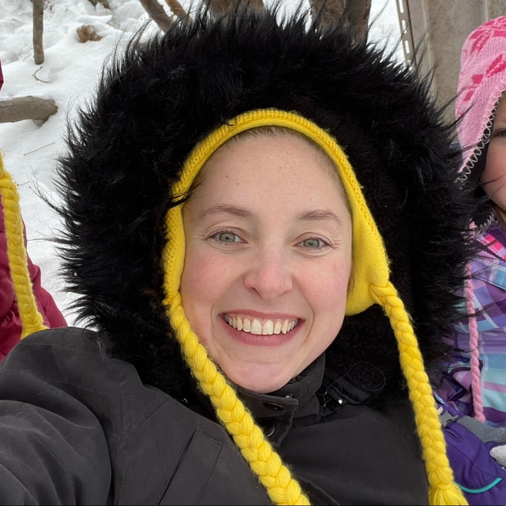 Meet your Posher, Alexandra